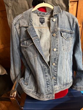 GAP Light Blue Denim Jean Jacket